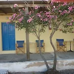 Agios Antonios Pensión Perissa (Santorini)