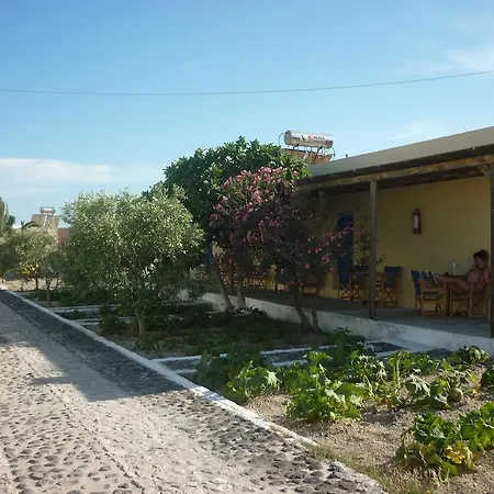 Agios Antonios Гостевой дом 3*