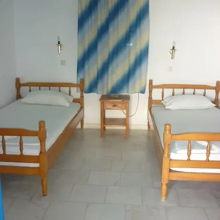 Affittacamere Agios Antonios Perissa (Santorini)