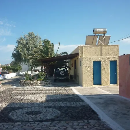 Affittacamere Agios Antonios 2*