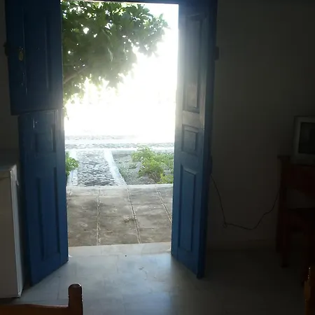 Agios Antonios Pensionat Perissa (Santorini)